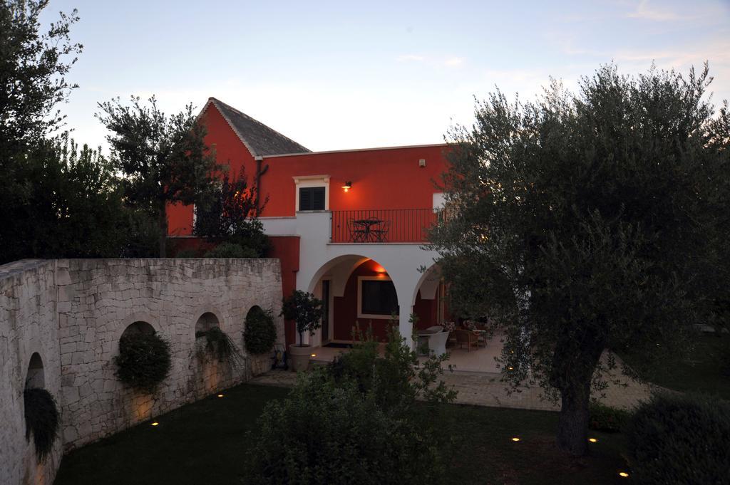 Gasthaus Relais Casabella Martina Franca Exterior foto